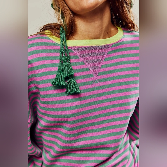 Free People We the Free Classic Striped Oversized Crewneck NWOT - Picture 4 of 5